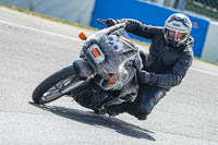 donington-no-limits-trackday;donington-park-photographs;donington-trackday-photographs;no-limits-trackdays;peter-wileman-photography;trackday-digital-images;trackday-photos